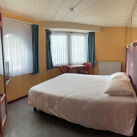 Hotel Les Arcades - La-Roche-En-Ardenne Екстер'єр фото