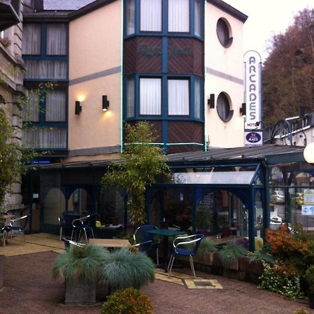 Hotel Les Arcades - La-Roche-En-Ardenne Екстер'єр фото