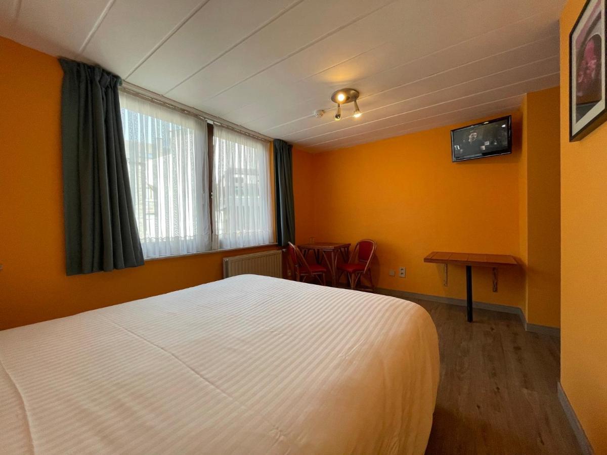 Hotel Les Arcades - La-Roche-En-Ardenne Екстер'єр фото