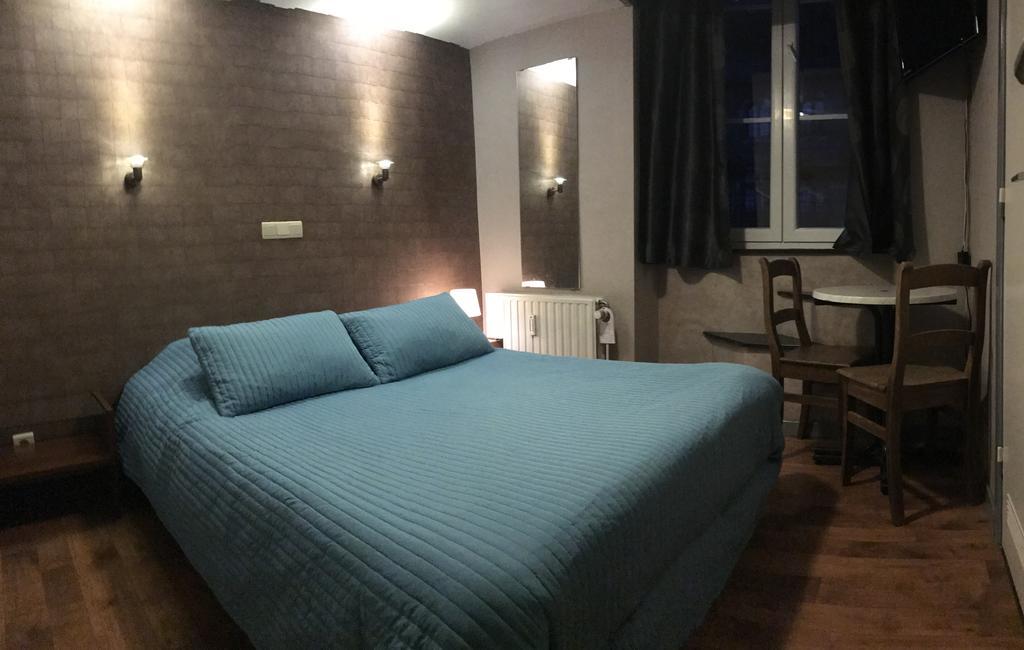 Hotel Les Arcades - La-Roche-En-Ardenne Екстер'єр фото